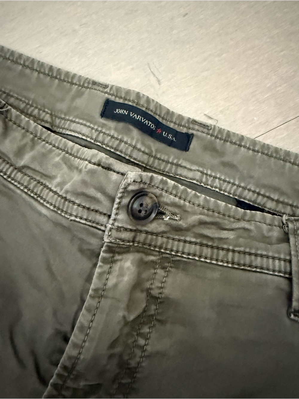 John Varvatos USA Men's Olive Cargo Utility Zip Pocket Pants, Size 33 - Picture 4 of 15